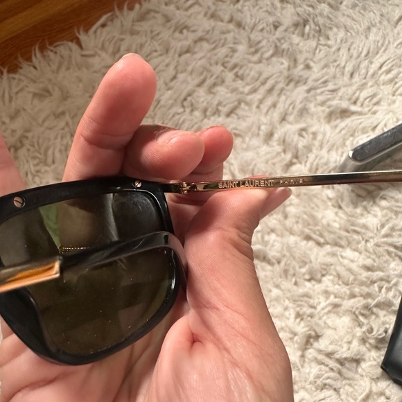 saint laurent sunglasses - Picture 2 of 2